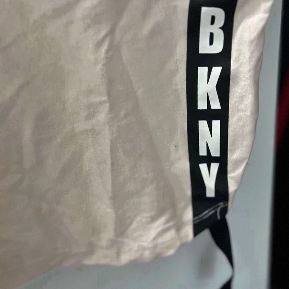 Shirt - Picture 3 of 3